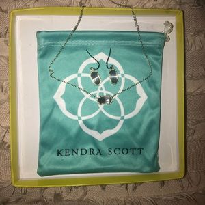 KENDRA SCOTT “Elisa” Pedant Necklace & Earrings